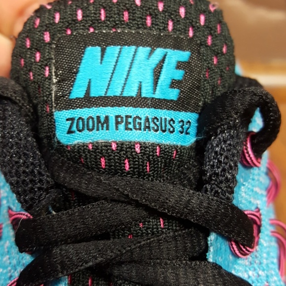 Nike Zoom Pegasus 32, very nice condition. - Picture 4 of 6